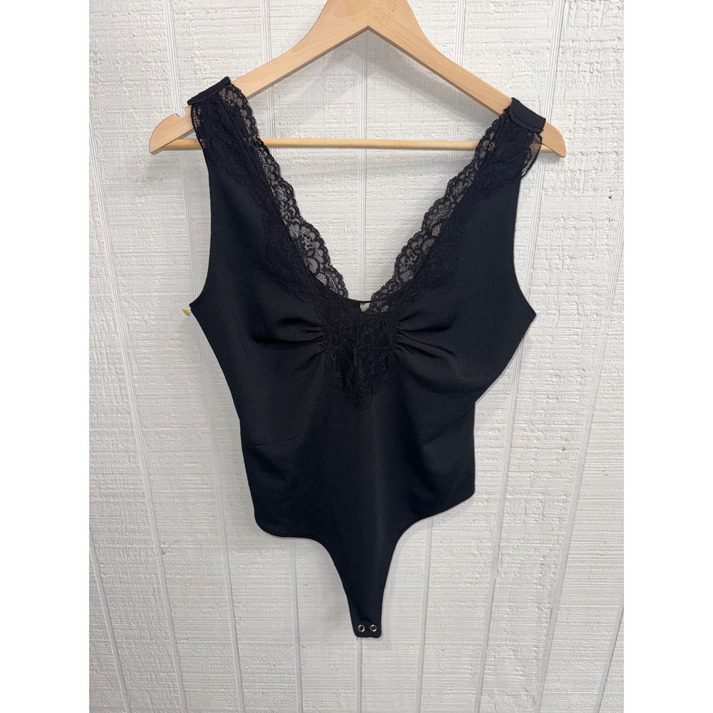 Intimately Free People Bodysuit Women Black Lace Trim Ribbed V-Neck Large